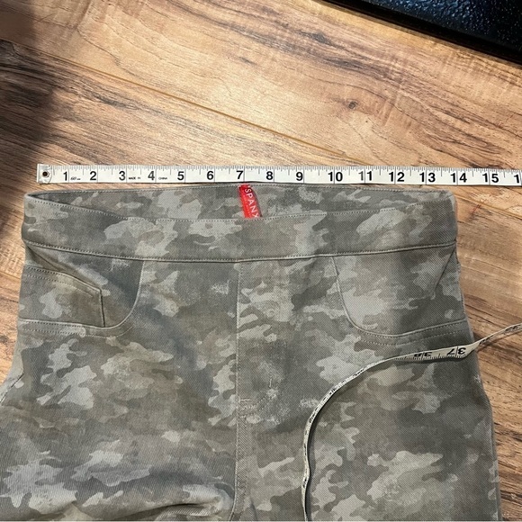 SPANX® Stone Wash Camo Ankle Jean-ish Leggings - Picture 12 of 13